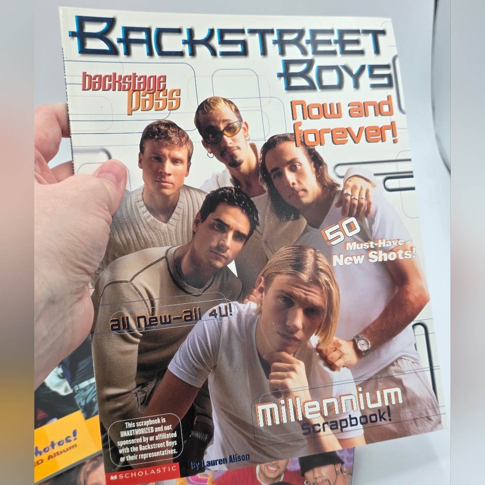 Vintage Backstreet Boys Memorabilia Books & Necklace Bundle - Picture 12 of 15